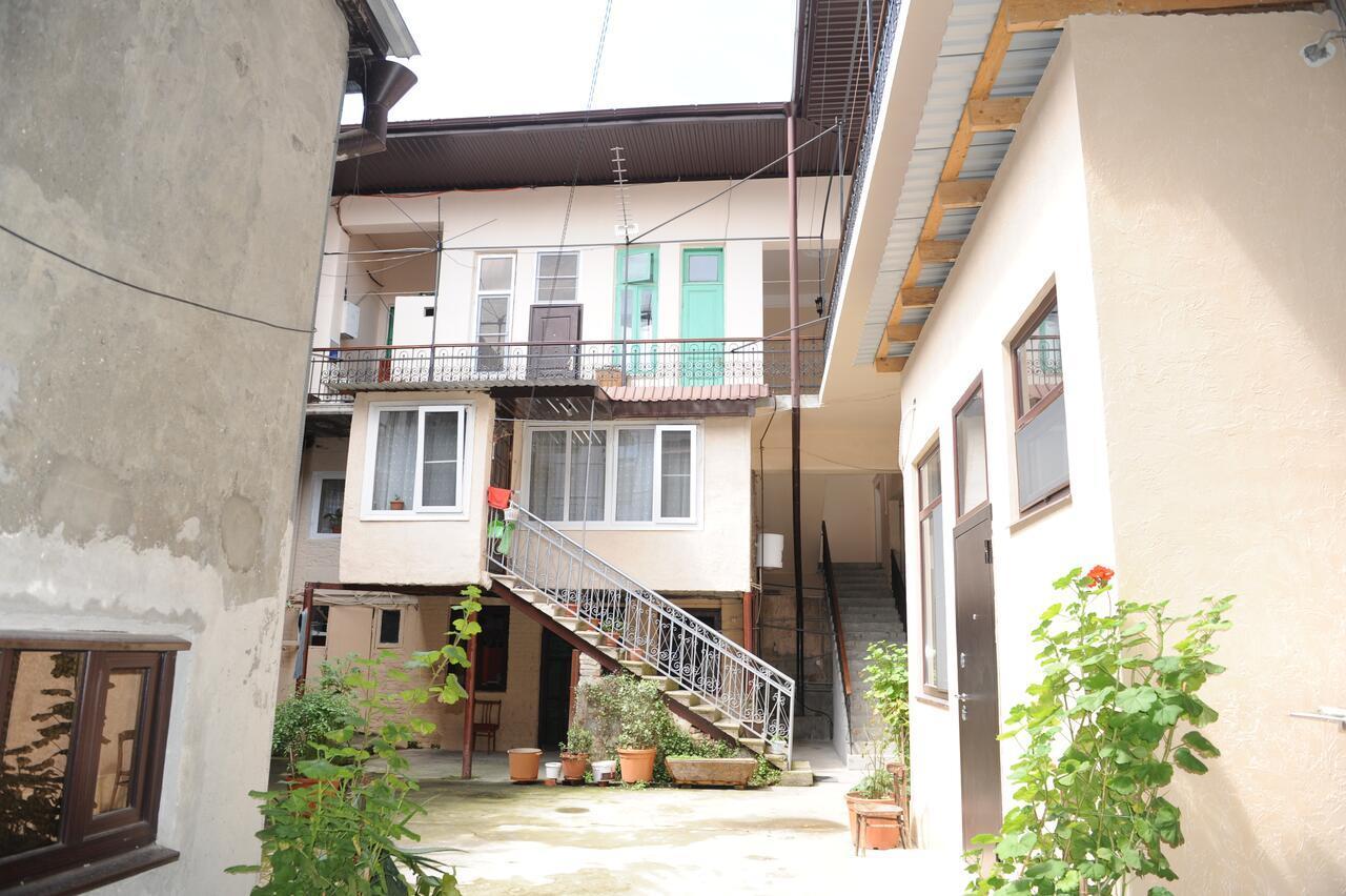 سوخومي Apartment On Prospekt Mira 71 المظهر الخارجي الصورة