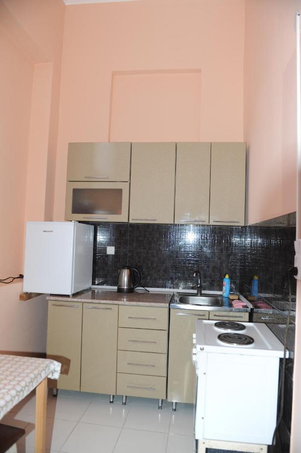 سوخومي Apartment On Prospekt Mira 71 المظهر الخارجي الصورة